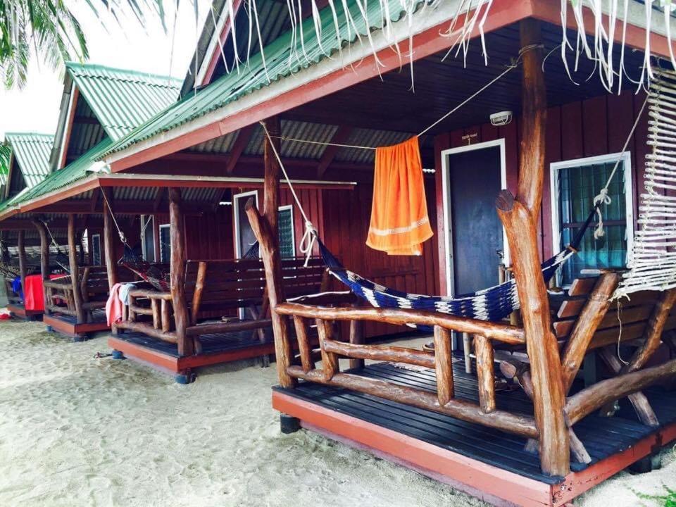 Beer'S House Bungalows เบียร์เฮ้าส์บังกะโล Ban Lamai 外观 照片