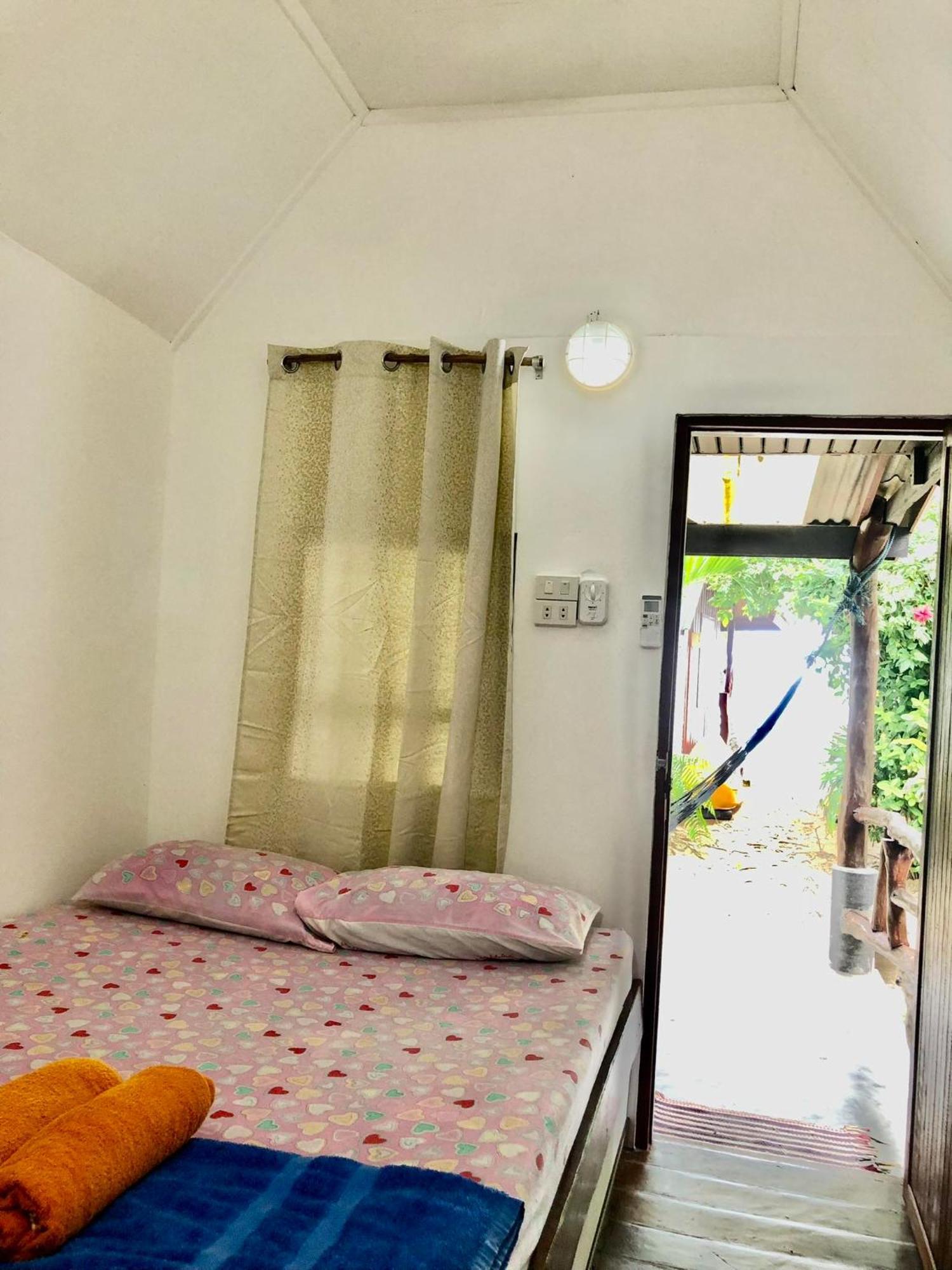 Beer'S House Bungalows เบียร์เฮ้าส์บังกะโล Ban Lamai 外观 照片